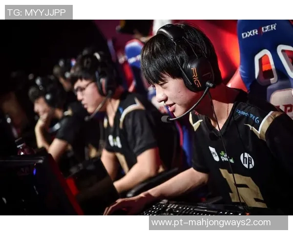 青年赛积分榜RNG强势领跑以57分领先其他战队展现出色竞技状态实时新闻